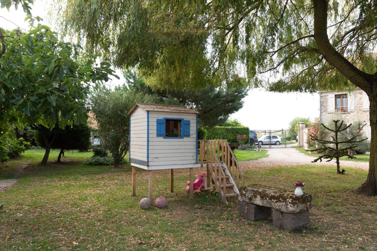 La Ferme Des Nonains Daire Montjavoult Dış mekan fotoğraf