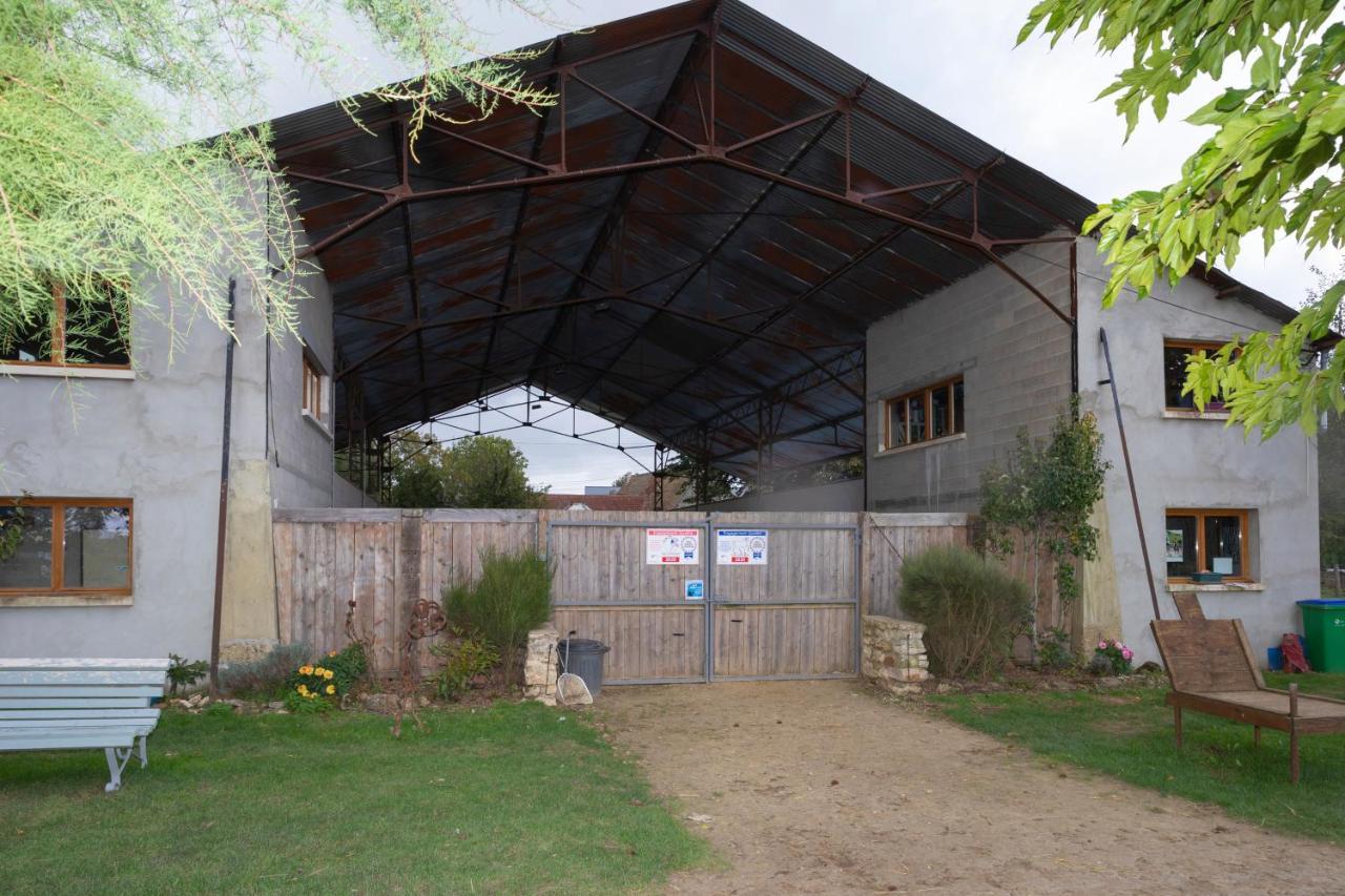 La Ferme Des Nonains Daire Montjavoult Dış mekan fotoğraf