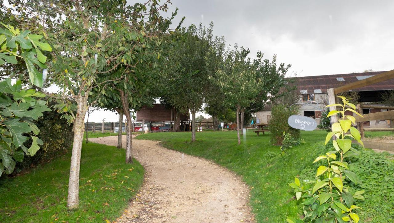 La Ferme Des Nonains Daire Montjavoult Dış mekan fotoğraf